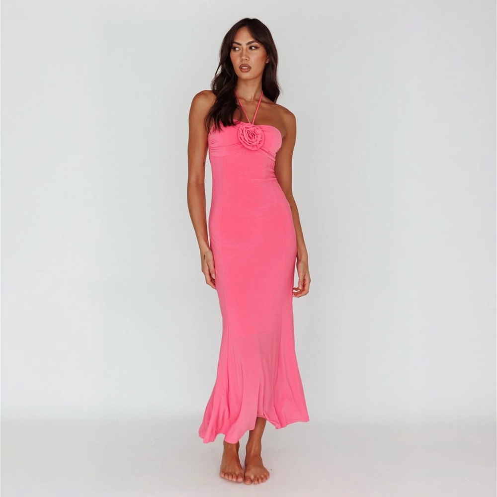 Selfie Leslie IBIZA SUNSET BUST FLOWER MIDI DRESS HOT PINK